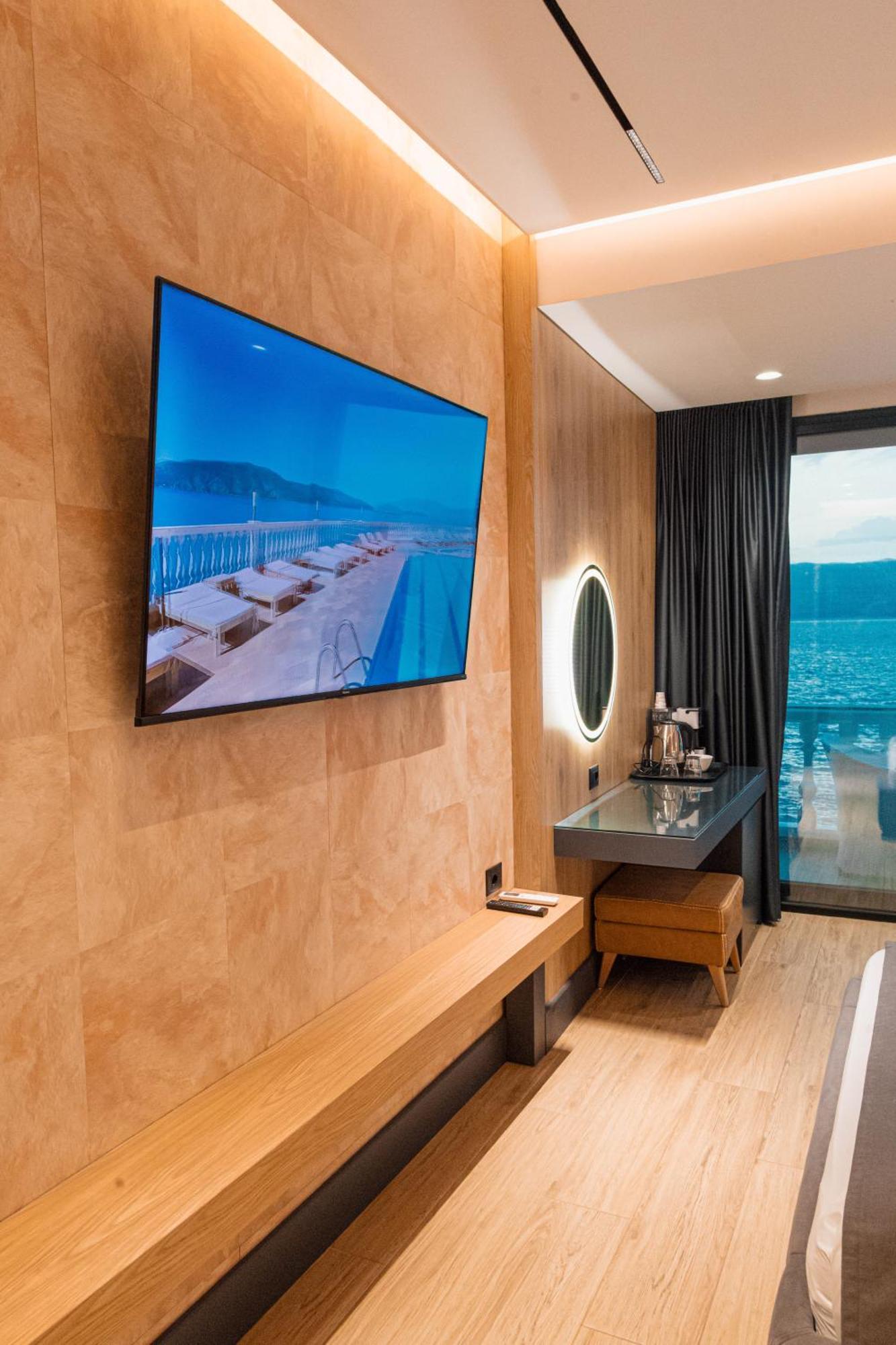 Hotell Liro - Adults Only Radhimë